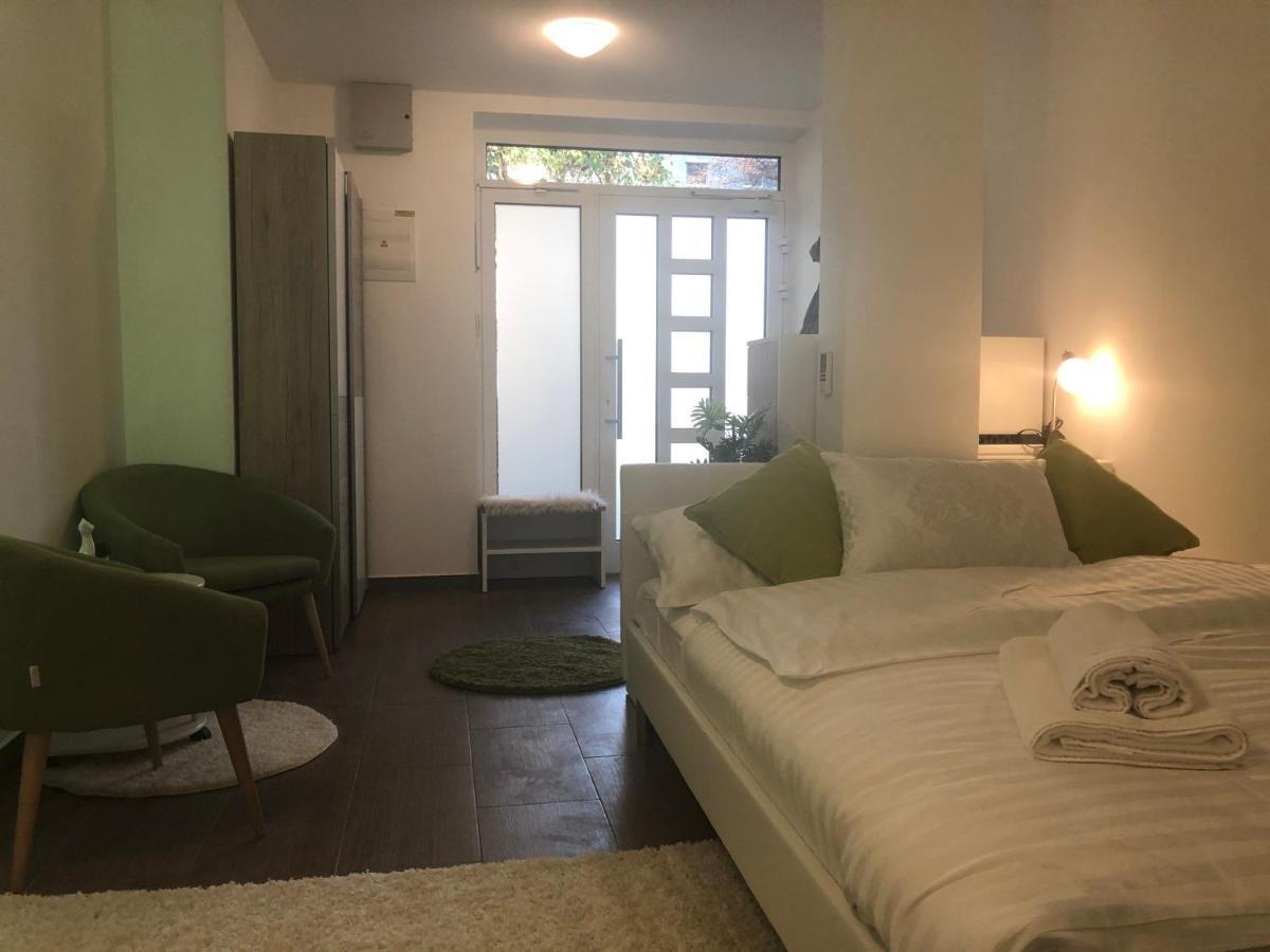Luxury Central Studio Under The Castle Liubliana Exterior foto